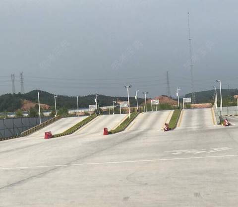 新通驾校 
